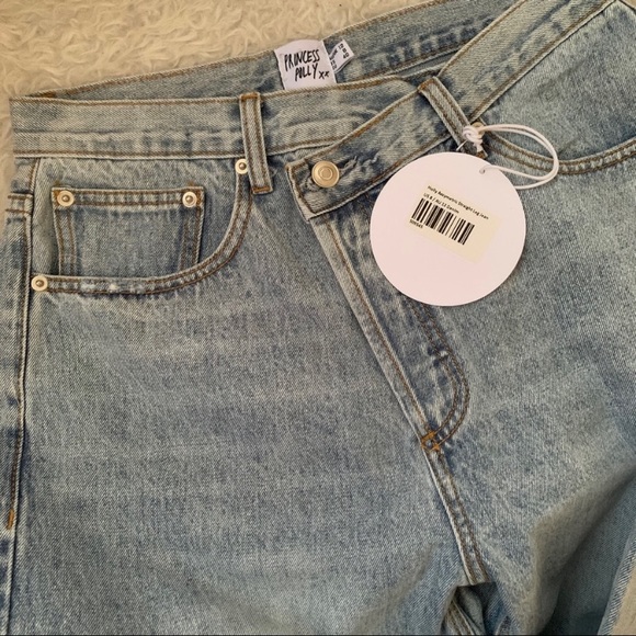 PRINCESS POLLY HOLLY ASYMMETRICAL JEANS - Picture 3 of 4